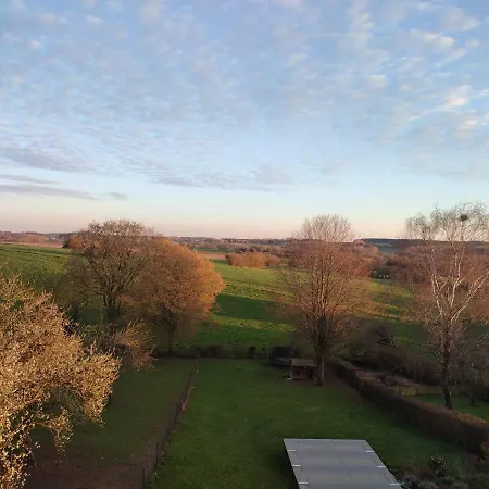 Le Floyon Сasa de vacaciones Florennes